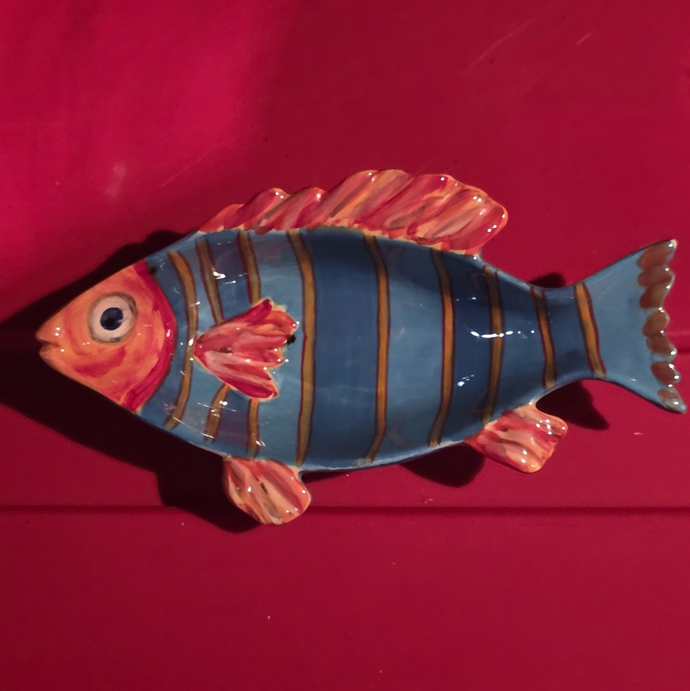Blue and Orange Striped Ceramic Fish Accent - Decorative Aquarium-Inspired Dish